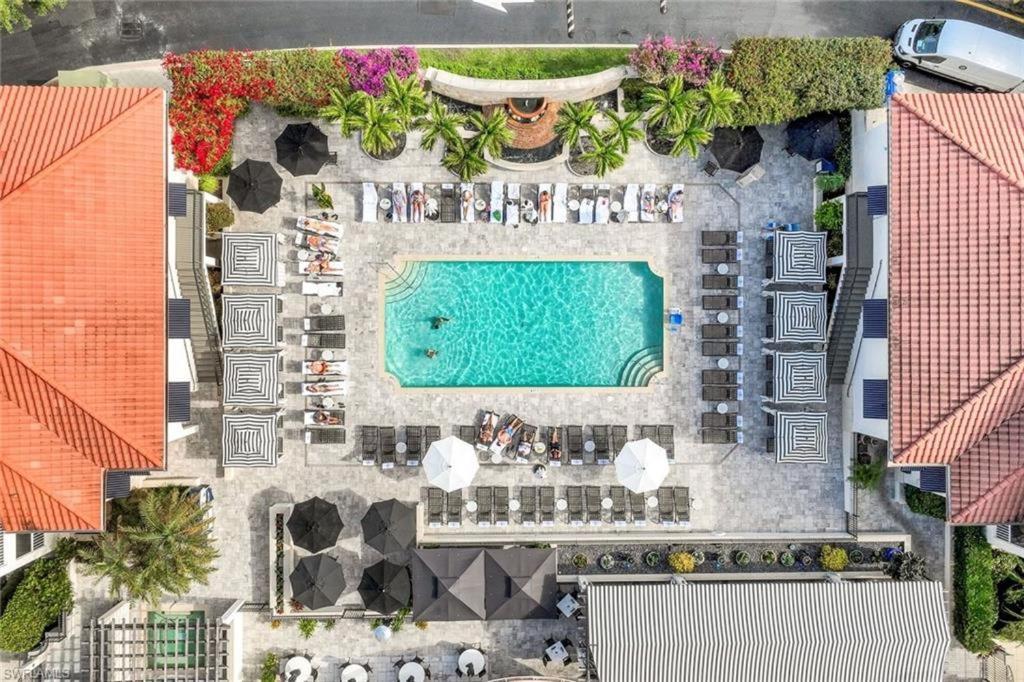 Bellasera Resort Нейплс Экстерьер фото