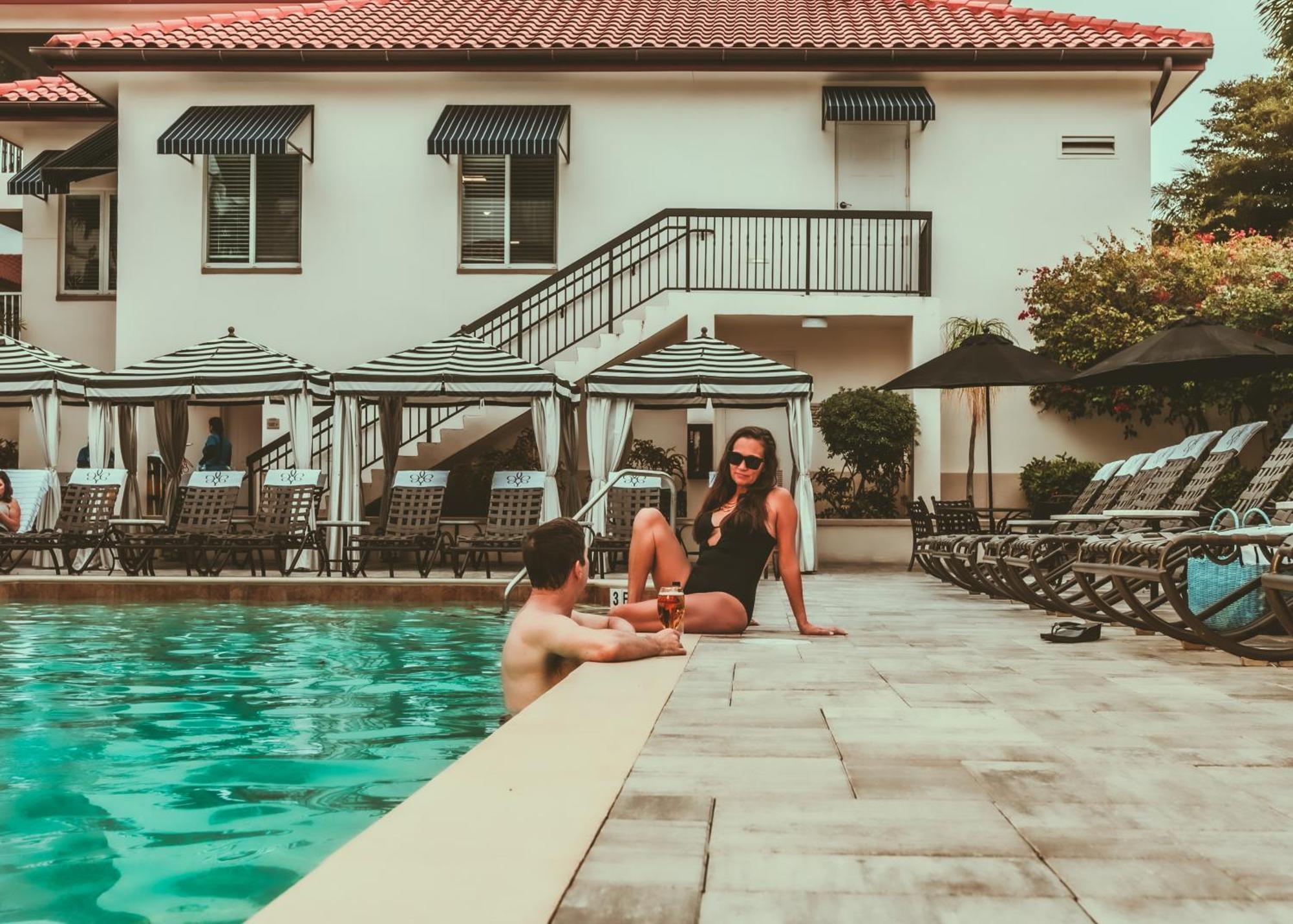 Bellasera Resort Нейплс Экстерьер фото